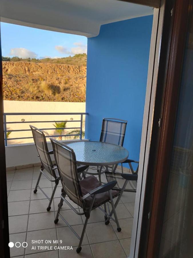 Studio Avec Piscine Et Wifi A Cabonegro Cabo Negro Exterior photo